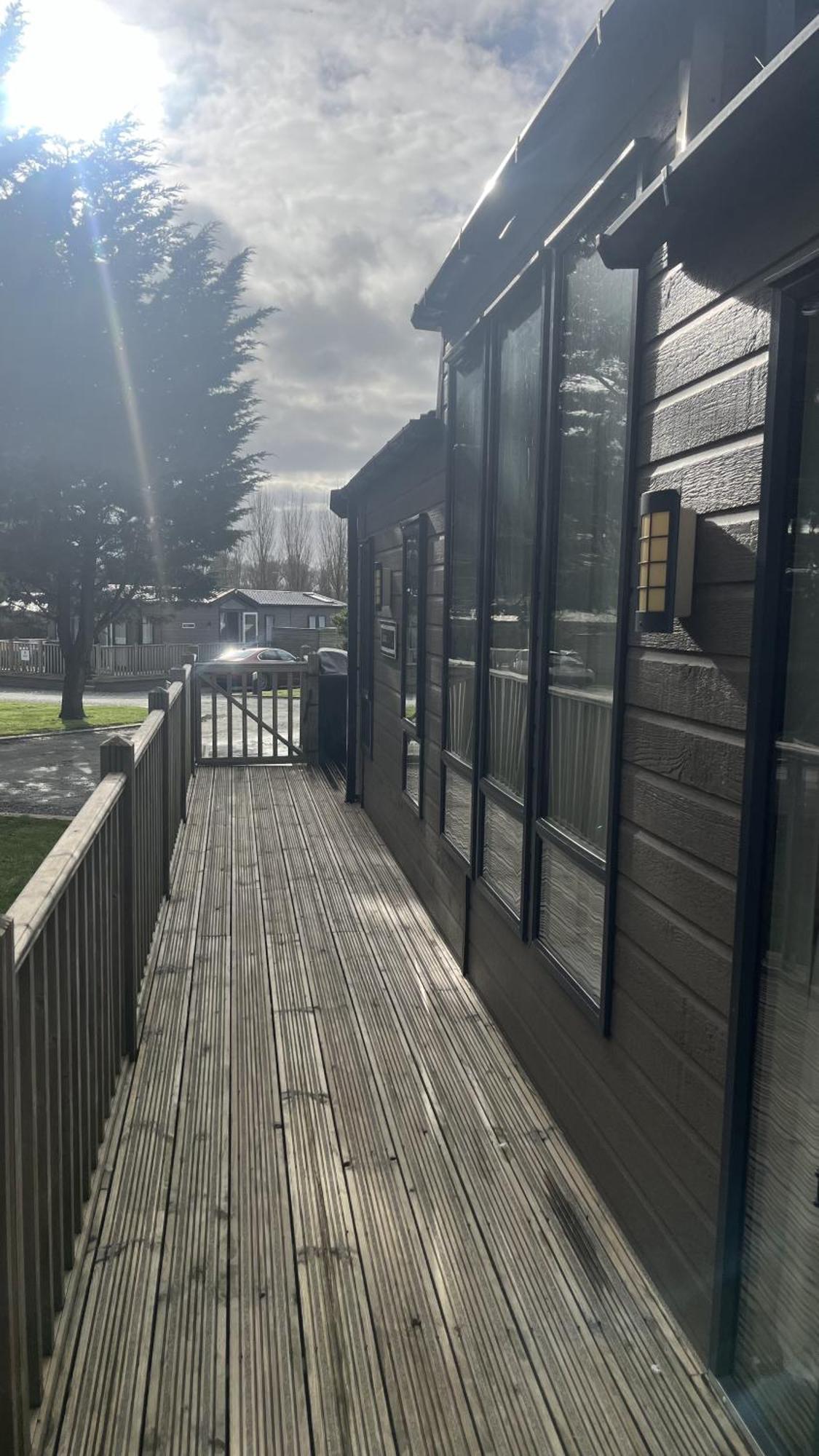 Pet Friendly 2-Bed Lodge Near Preston & Blackpool Bagian luar foto